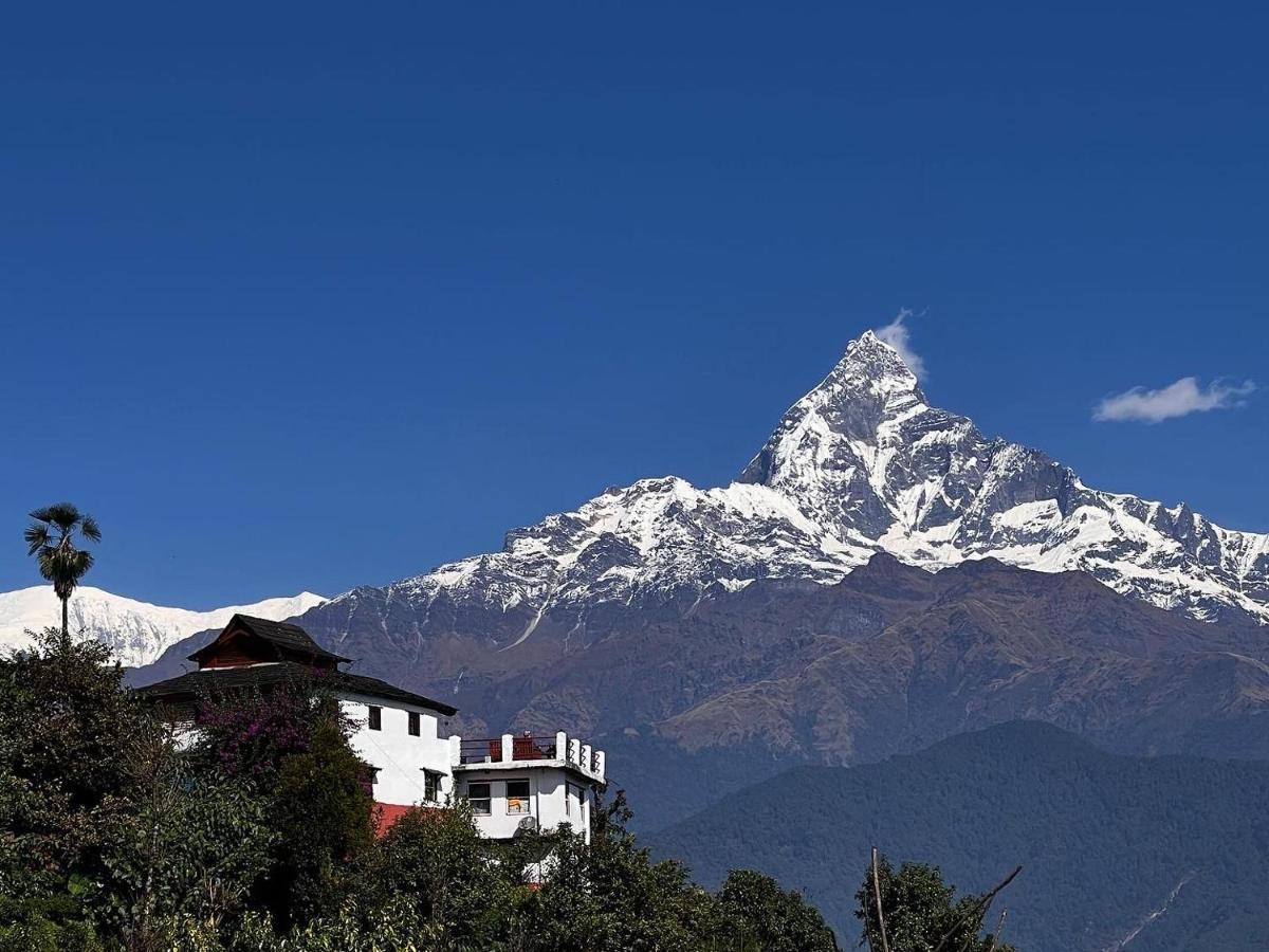 Es Deurali Resort Pokhara Exterior foto