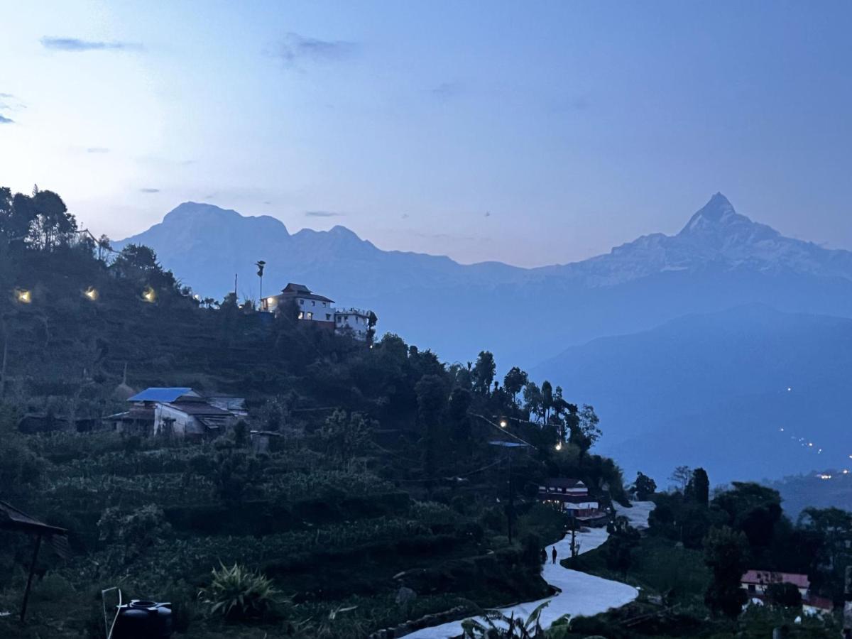Es Deurali Resort Pokhara Exterior foto